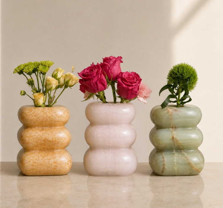 Book Vase — Onyx
